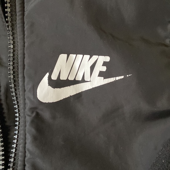 Size 4/XS Fleece Nike Jacket - Picture 2 of 8